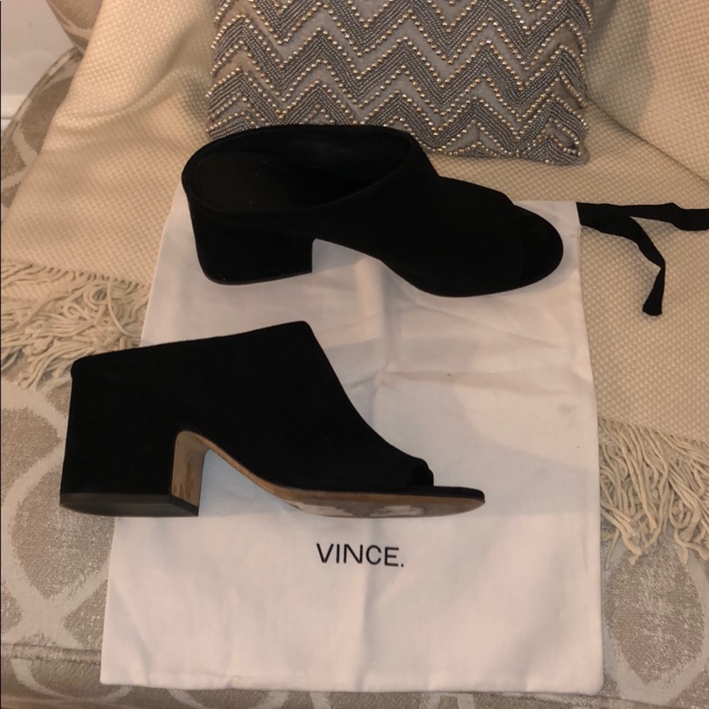 Vince chunky heel bootie shoes - Picture 1 of 3